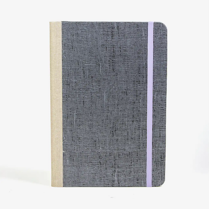 notizbuch-liniert-format-a5-144-seiten-bezogen-mit-chiyogami-gaze-silber-cover-vorn