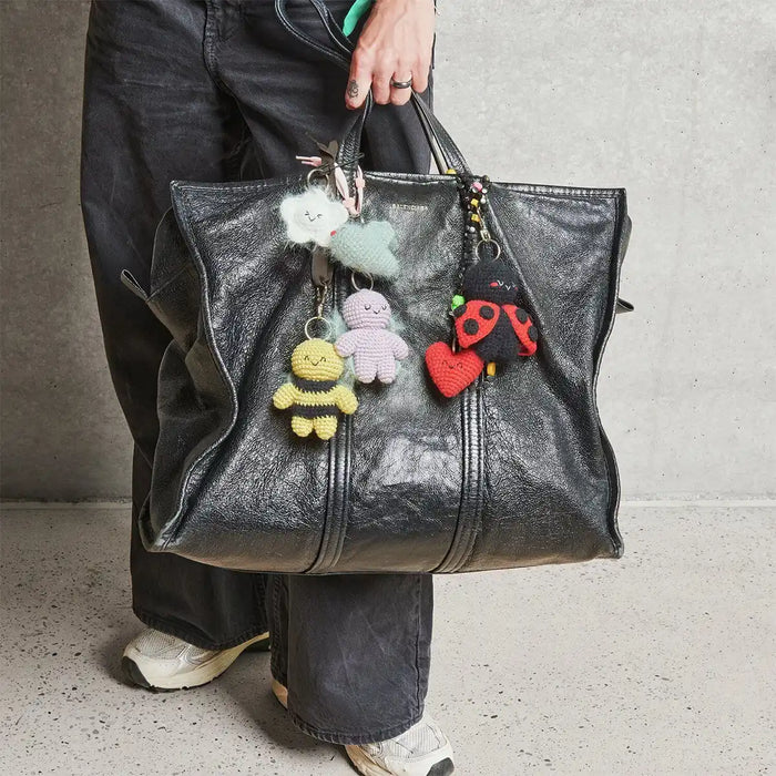 ricorumi-haekelset-schluesselanhaenger-chingu-sky-6-figuren-Beispielbild-an-Tasche