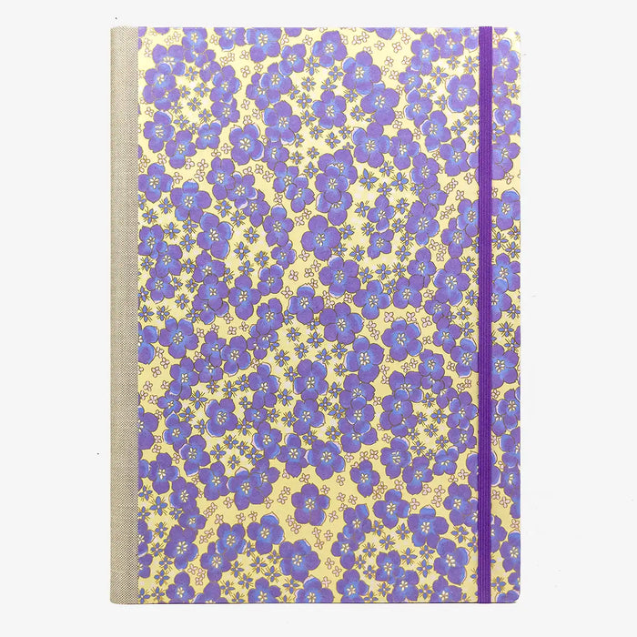 skizzenbuch-a4-blanko-chiyogami-blumen-cream-purple-ivory-leinen-cover-von-vorn