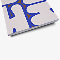 the-completist-notizbuch-notebook-hinoki-a5-dotted-softcover-cover-seitlich-vorn