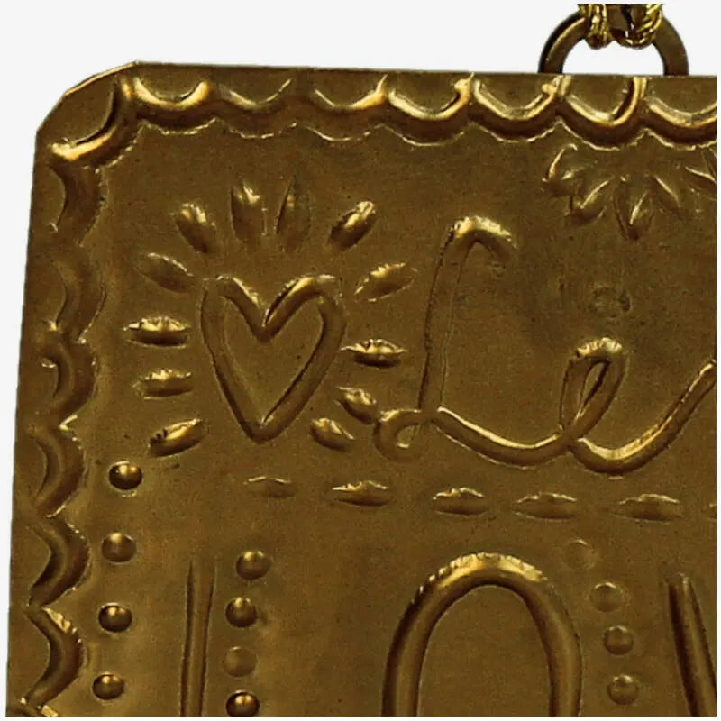 weihnachtsanhaenger-ornament-metall-liebe-gold-8cm-casa-corazon-Detailansicht