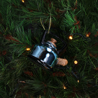 weihnachtsbaumkugel-ornament-glas-teekanne-pfeifkessel-blau-7-8cm-Produktsansicht-Beispielbild-am-BAum