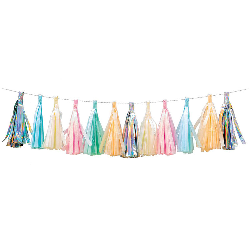 Rico Design / YEY! Let's Party / Quasten-Girlande / 2m / 12 Quasten / pastell