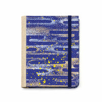 Produkte 3Jahresplaner , vergleichendes Tagebuch , Space is the Place blue,  Chiyogami, Hersteller Blaupause, Aussenansicht des Einbandes